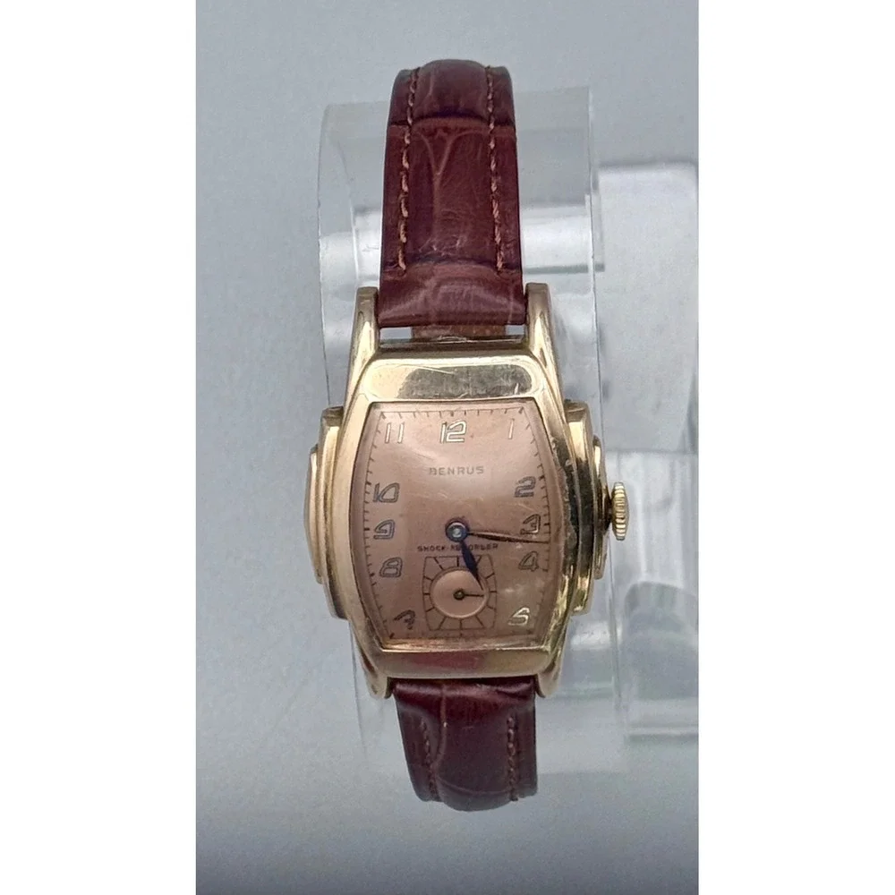 Benrus beautiful vintage